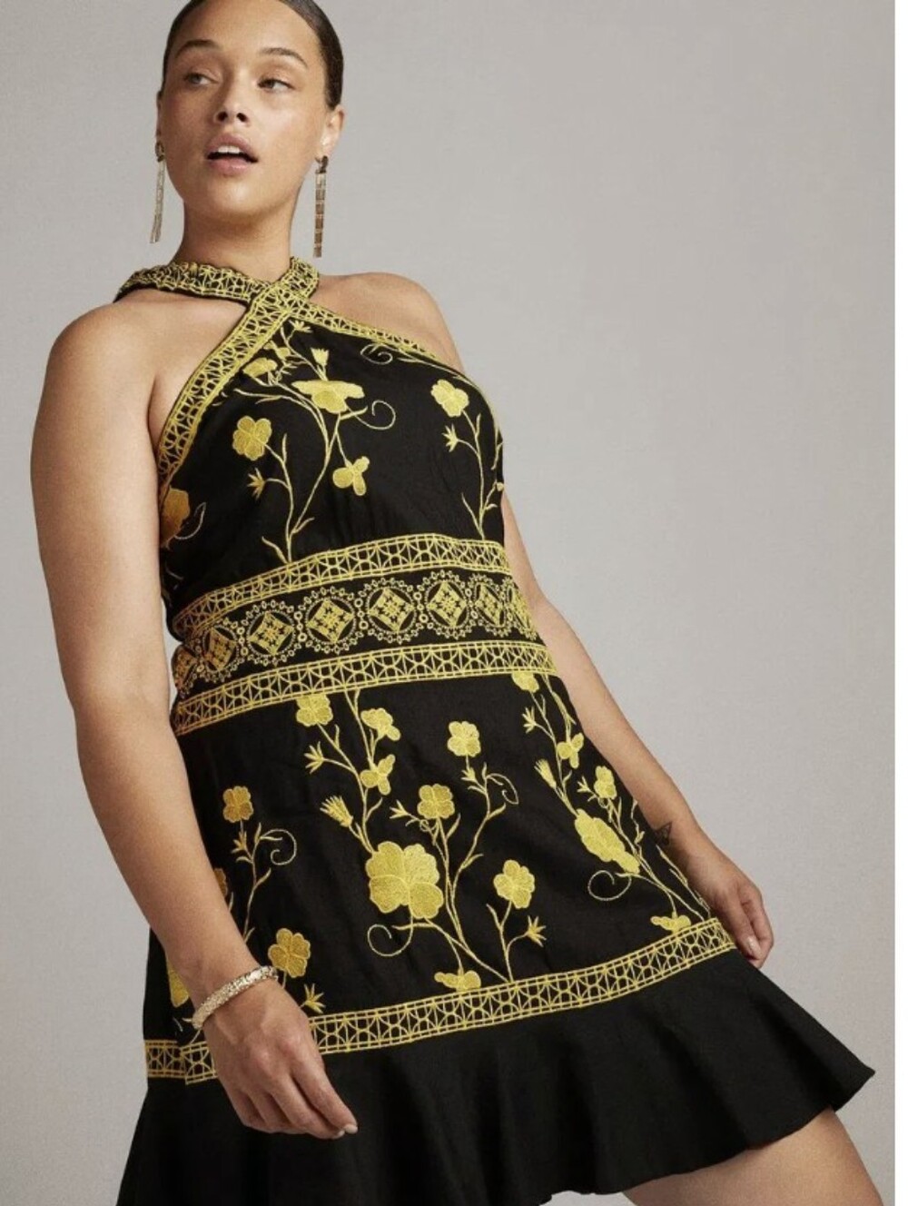 Curve Tile Embroidered Karen Millen Black Mini Dress w Yellow Floral Embroidery